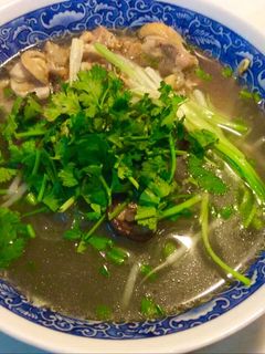 Hình của món Miến gà cách tân.