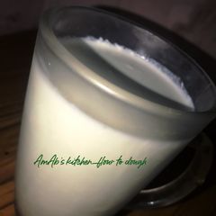 A picture of Coconut juice.