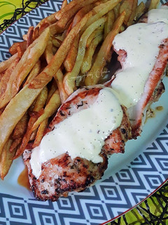 Una foto de Medallones de pavo con salsa fina de pimienta y cardamomo