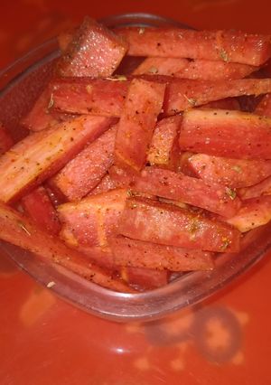 A picture of Carrot Pickle.