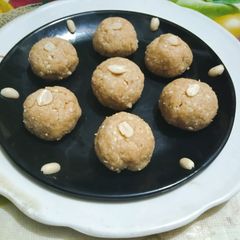 A picture of High protein Healthy tasty unique peanut powder Ladoo.