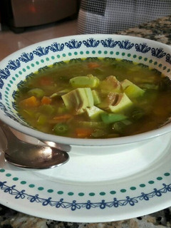 Una foto de Sopa con quinua