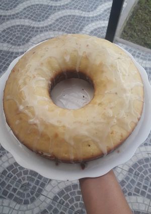 Una foto de Torta de naranja glaseada