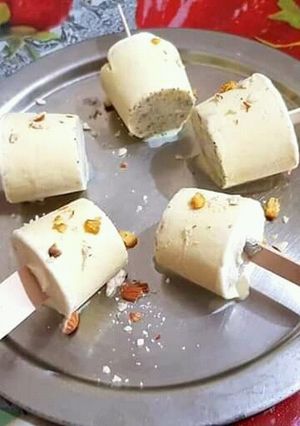 A picture of Healthy homemade milky rabri kulfi.