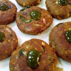 A picture of Beef shami kabab.