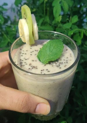 A picture of Kiwi Banana Smoothie.