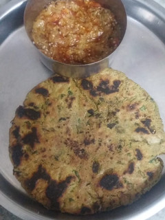 ઢેબરા (Dhebra recipe in Gujarati) રેસીપી મુખ્ય ફોટો