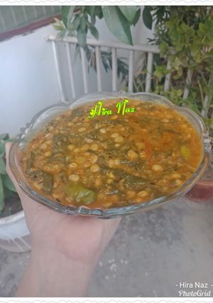 A picture of Daal Saag.