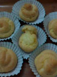 Foto resep Kue Sus (Choux Pastry) Isi Vla Aroma Pandan