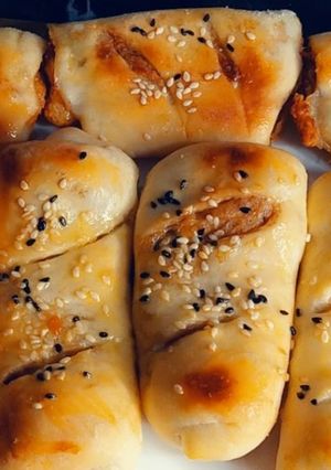 A picture of Chicken Alfredo Bread.