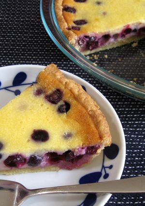 A picture of Blueberry & Sour Cream Pie.