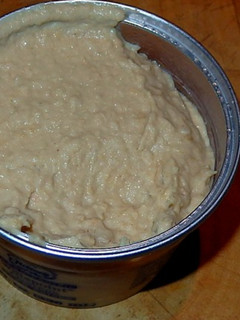 A picture of Hummus.