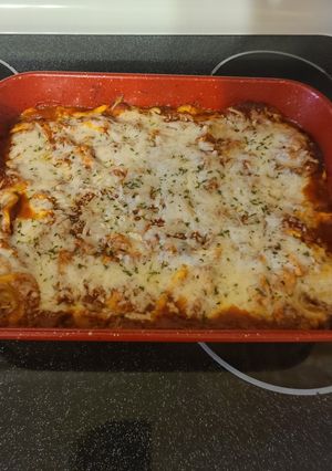 A picture of Chicken cheese ravioli bake.