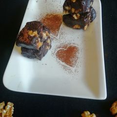 A picture of Chocolate walnut fudge.