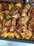 Picantones al horno con patatas