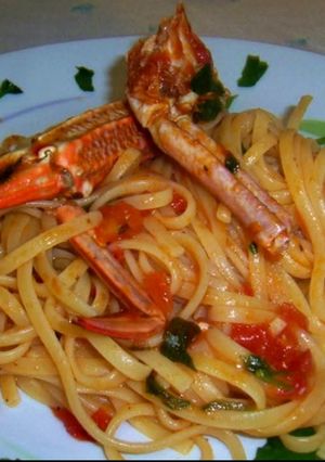 Foto di Linguine con Granchio e Pelati
