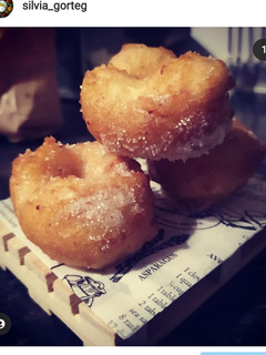 Una foto de Buñuelos de patata y boniato/bunyols de les Verges