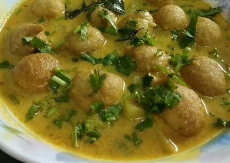 5 Things You Did Not Know Could Make on MANORANJIDHAM KUZHAMBHU (CURRY)