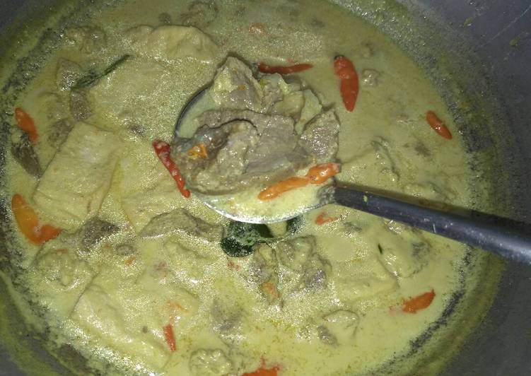 Resep Kare daging 😙 yang Bikin Ngiler
