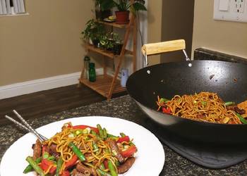 Easiest Way to Cook Delicious Beef Stir Fry Noodles