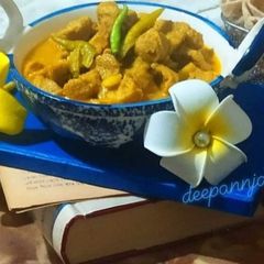 A picture of Soya Chunks Curry.
