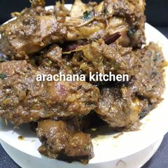 A picture of Shahi murg masala creamy and spicy authentic flavor.