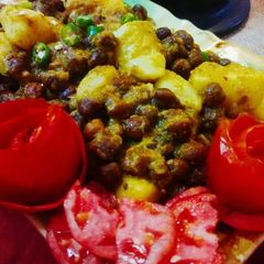 A picture of Kaly Chany ki ChaatBlack Chickpea Chaat.