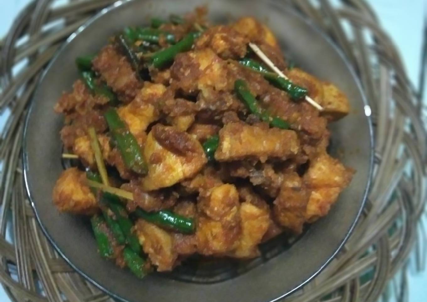 Ayam campur balado ala Mama Misachi