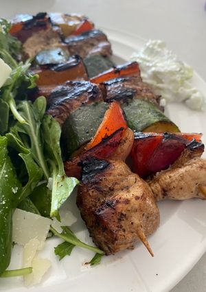 A picture of Chicken Souvlaki with Vegetables and Quick Tzatziki.