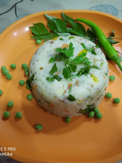 ઉપમા(upma recipe in gujarati) રેસીપી મુખ્ય ફોટો