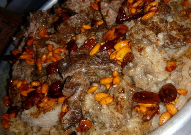 فريكة بالرز واللحمة