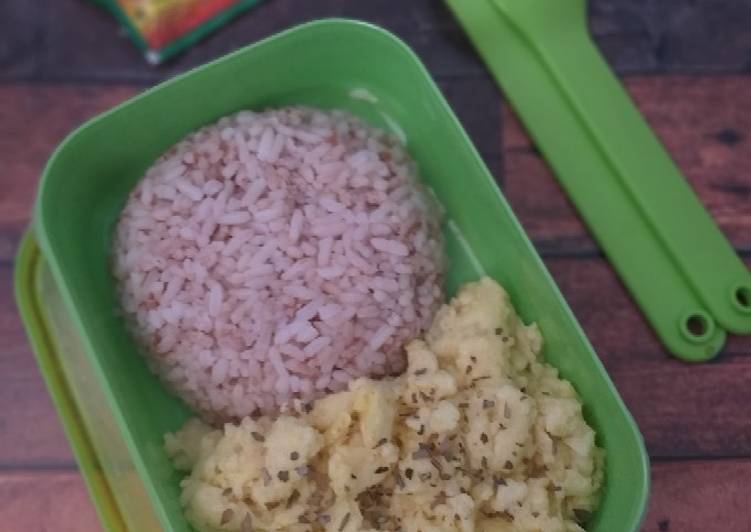 urutan  Scrambled Egg yang pingin nambah