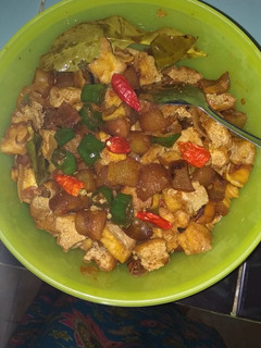 Foto resep Oseng kikil tahu cabe hijo