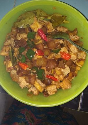 Foto resep Oseng kikil tahu cabe hijo