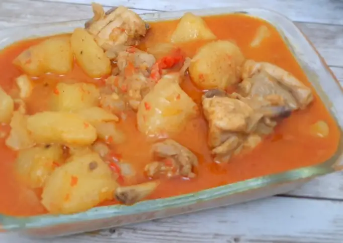 Kari ayam kentang || gurih, mantap