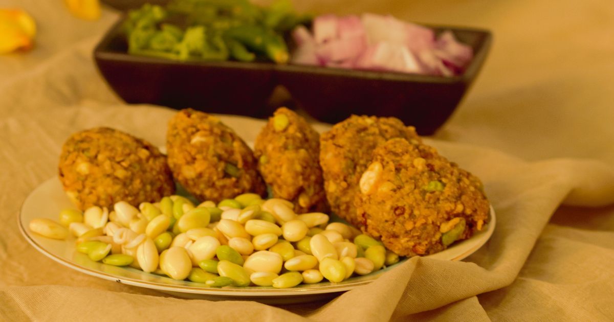 Avarebele Masala Vada Recipe by Mamatha Rao - Cookpad