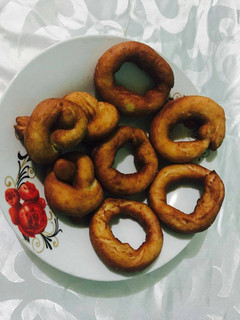 A picture of Home made doughnuts.
