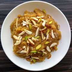 A picture of Moong dal halwa.