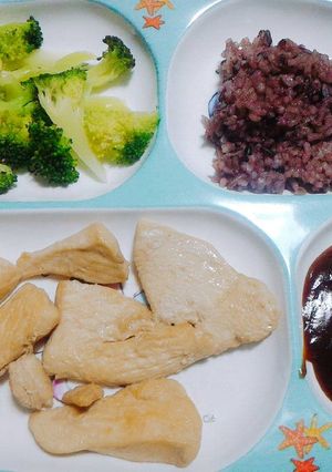 รูปของ อกไก่จี่ ซอสทงคัสสึ บาบีคิว