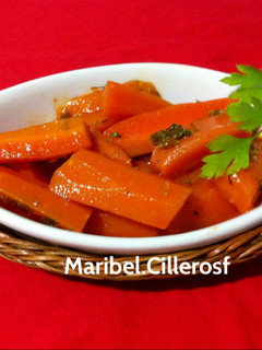 Una foto de Zanahorias encurtidas caseras