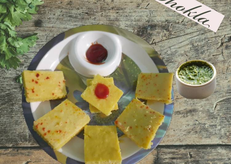 Yellow dhokla