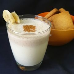 A picture of Vanilla Banana Milk shake.