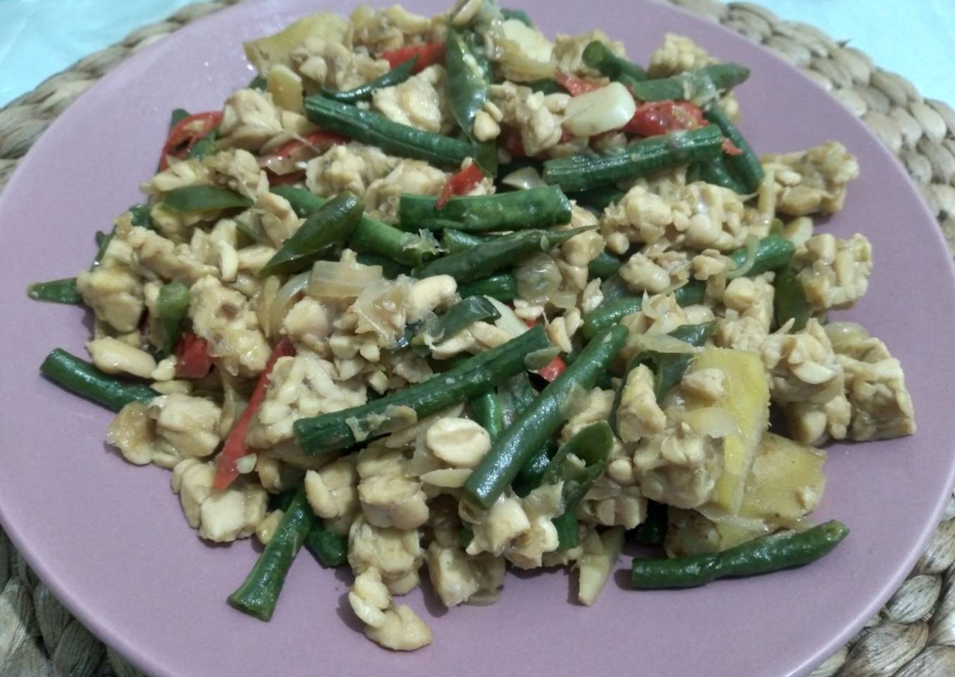 Oseng tempe kacang panjang