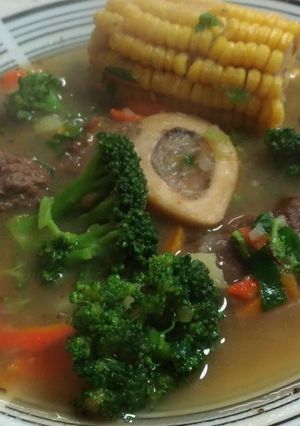 Foto de Sopa de ossobuco com milho