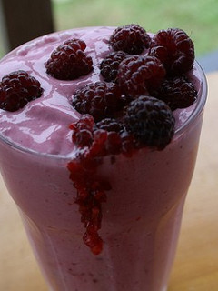 Una foto de Smoothie de mora🍇