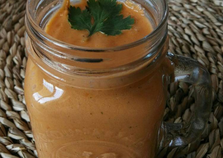 Gazpacho de tomate y cilantro