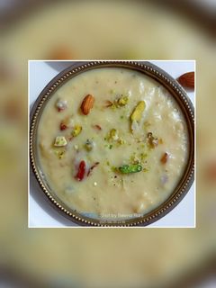ड्राई फ्रूट्स स्वादिष्ट रबड़ी(dry Fruit swadit rabdi recipe in hindi) रेसिपी मुख्य फोटो