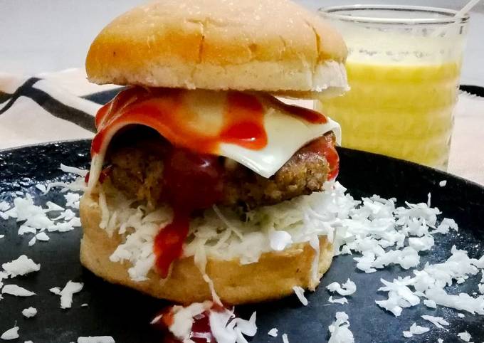 Easiest Way to Prepare Delicious Chicken patty burger
