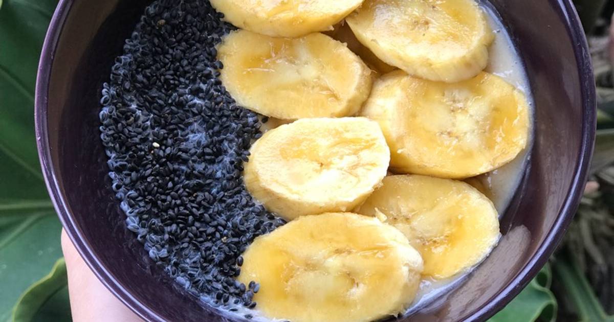 Resep Banana smoothie bowl oleh Mamik Sumardyahningsih Cookpad