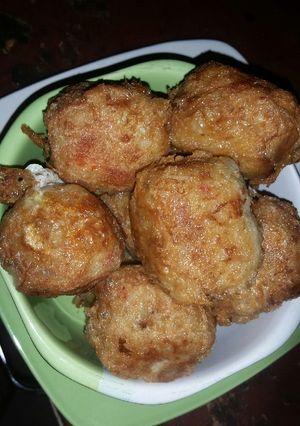 A picture of Yam Balls.